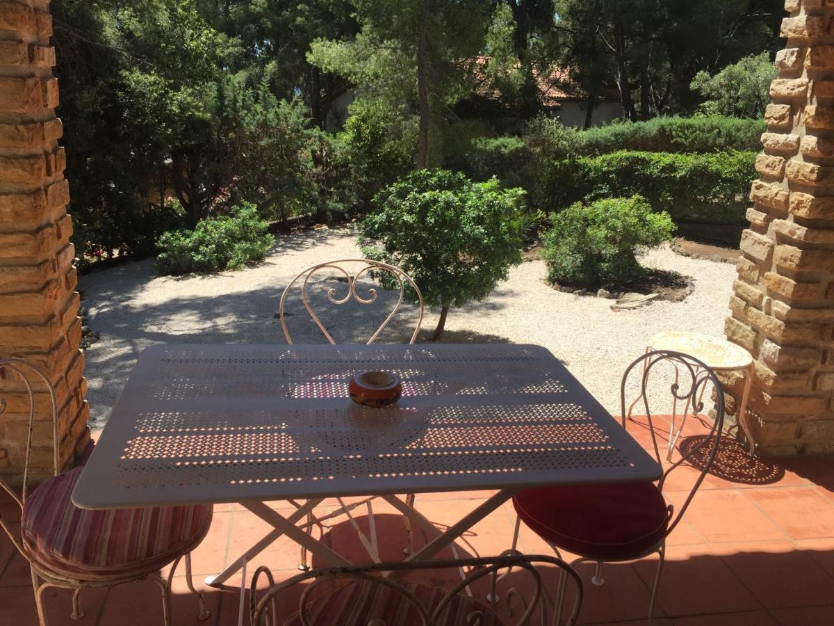 Villa Provencale - Grand Jardin - 2 Chambres バンドール エクステリア 写真